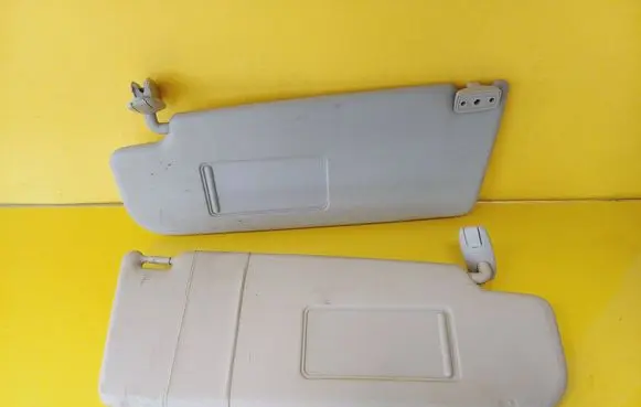Skoda Fabia Mk2 (5J) Sun visor