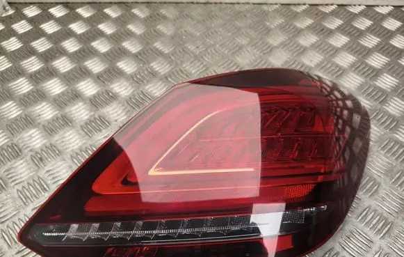 Mercedes-Benz C W205 Rear/tail lights A2059064603