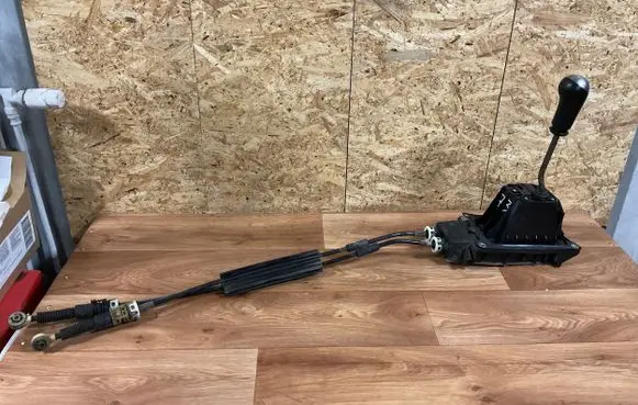 Nissan Note (E11) Gear shifter/selector 3550210