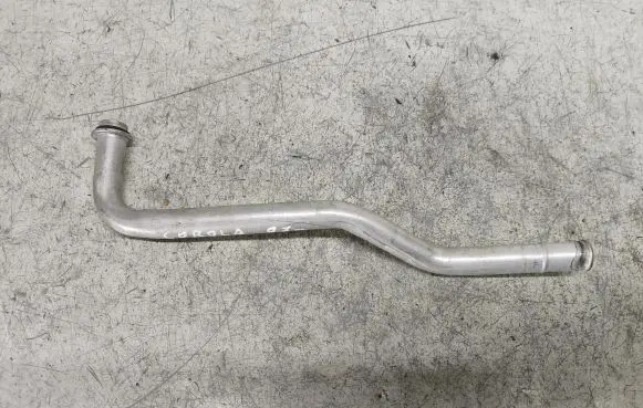 Toyota Corolla Verso AR10 Engine coolant pipe/hose