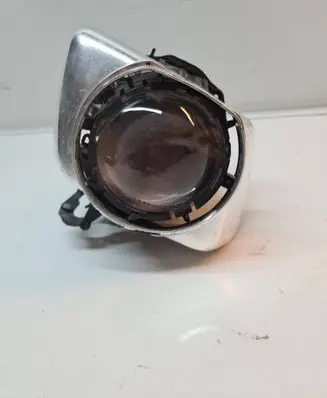 Volvo XC70 Headlight part 