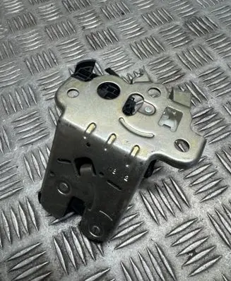 Audi Q7 4L Tailgate/trunk/boot lock/catch/latch 4F9827505 A64319080312