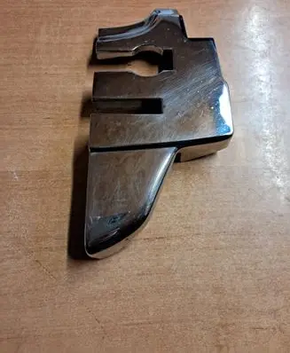 Mercedes-Benz SL R107 Front seatbelt 1076930135