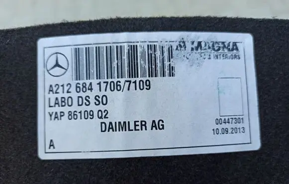 Mercedes-Benz E W212 Trunk/boot mat liner A2126841706