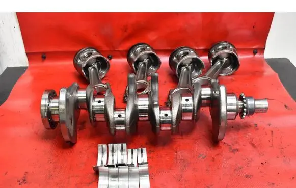 Ford Kuga I Crankshaft 