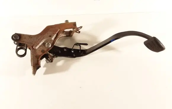 Clutch pedal