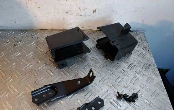 Lexus IS III XE30 Other engine bay part 8277130070