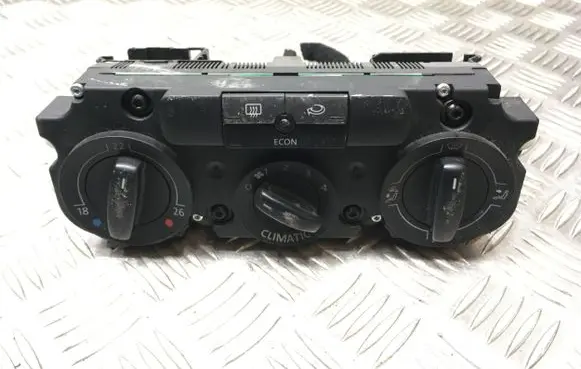 Volkswagen Jetta V Climate control unit 1K2820045B 5HB00932226