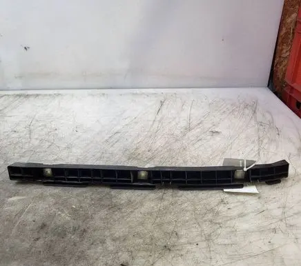 Hyundai Santa Fe Rear bumper mounting bracket 865162B000