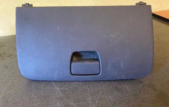 Opel Mokka Glove box AXB88015