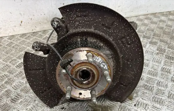 Tesla Model S Rear wheel hub
