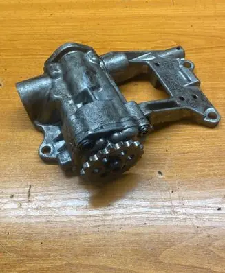 BMW 5 E39 Oil pump 11412247212