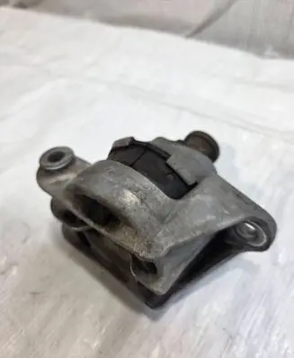 Opel Meriva B Engine mount vacuum valve 13347071