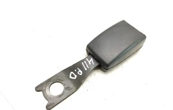 Suzuki Liana Front seatbelt buckle