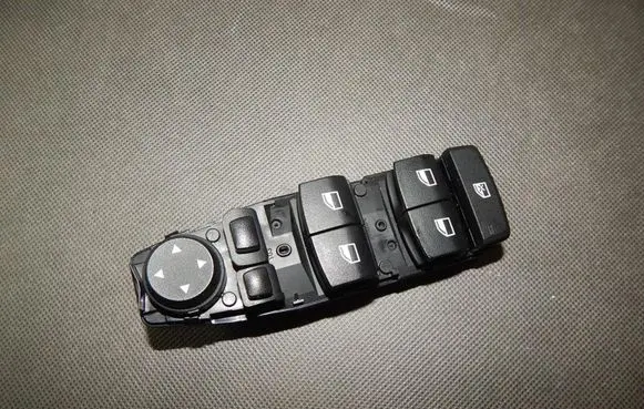 BMW X4 F26 Electric window control switch 9208111