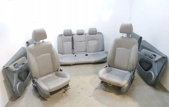Chevrolet Cruze Seat set 