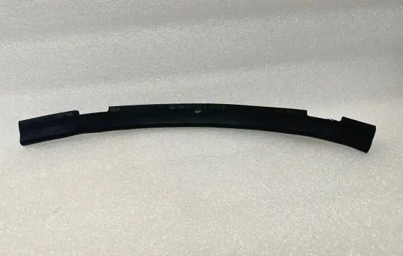 Intercooler air guide/duct channel