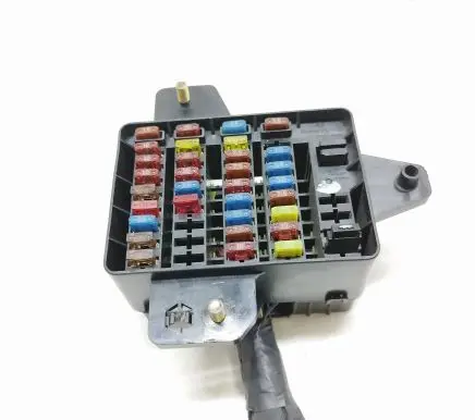 SsangYong Rexton Fuse module 8211008000