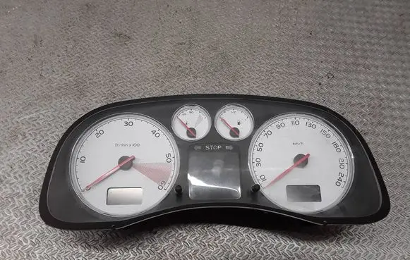 Peugeot 307 Speedometer (instrument cluster) 9661323180