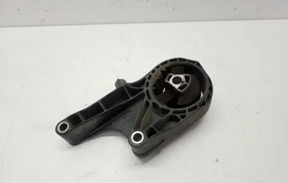 Opel Insignia A Engine mount bracket 13227762