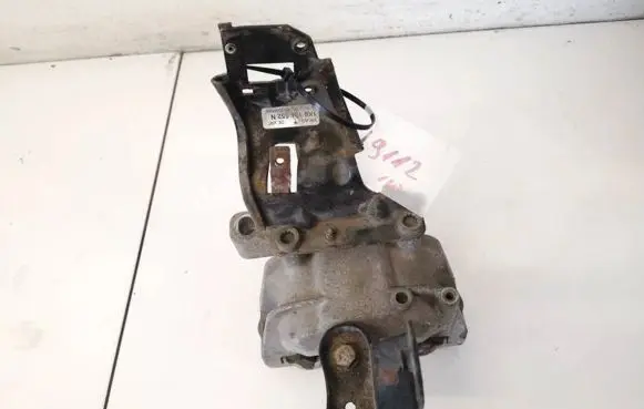 Volkswagen Golf VI Engine mount bracket 1k0199282cn