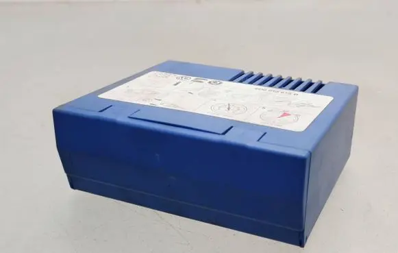 XPeng G3 Tire air pump compressor 8D0012615B
