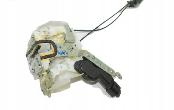 Nissan Pixo Rear door lock