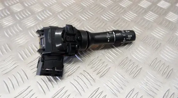 Toyota Prius+ (ZVW40) Wiper control stalk 5229017F848