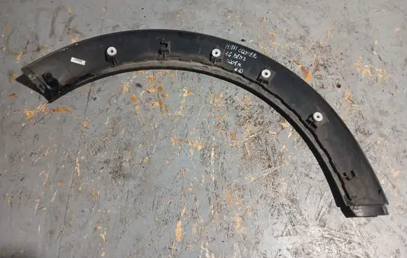 Mini One - Cooper R50 - 53 Fender trim (molding) 505869