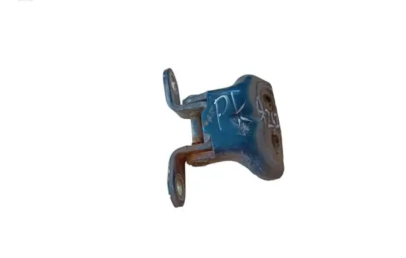 Nissan Almera Tino Front door lower hinge 