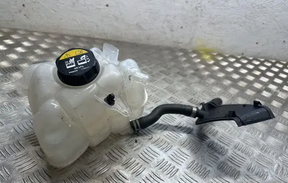 Coolant expansion tank/reservoir