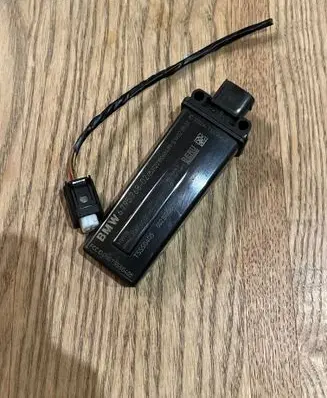 BMW 3 E92 E93 Tire pressure control unit 6795768