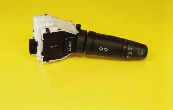 Nissan Cube Z11 Indicator stalk