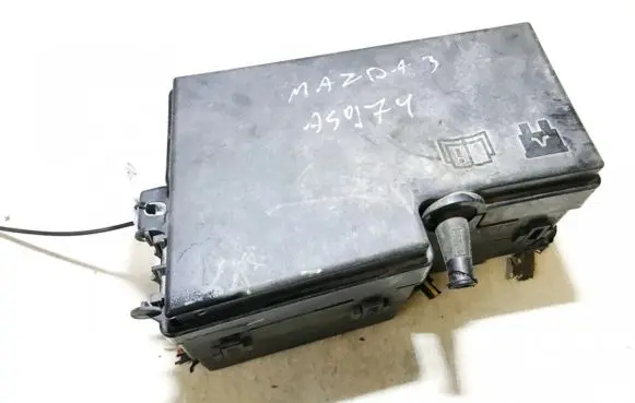 Mazda 3 I Fuse box set bp4k66765 bp4k-66765