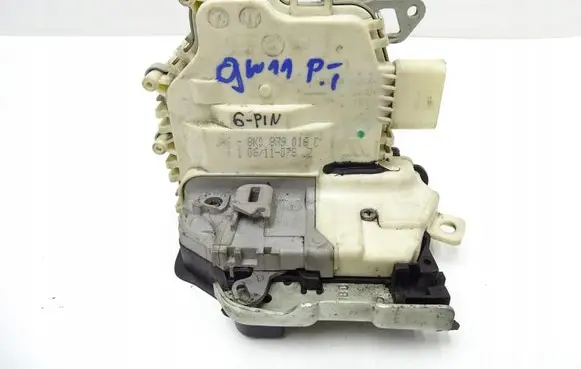 Audi A5 8T 8F Front door lock 8K0839016C