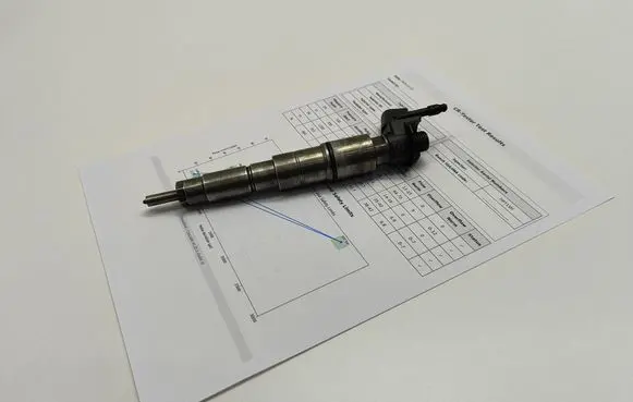 BMW 5 E60 E61 Fuel injector 0445115048 7792721 0445115