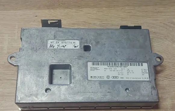 Audi A5 8T 8F MMI control unit 8T0035729N 4E0035729