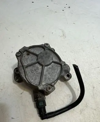 Ford Mondeo MK IV Vacuum pump D1651A D1651A1408S