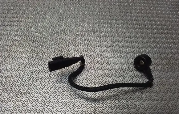 Mercedes-Benz Sprinter W906 Detonation knock sensor A0071531228