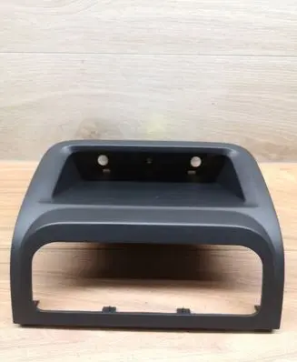 Volkswagen Tiguan Climate control/heater control trim 5M0819422