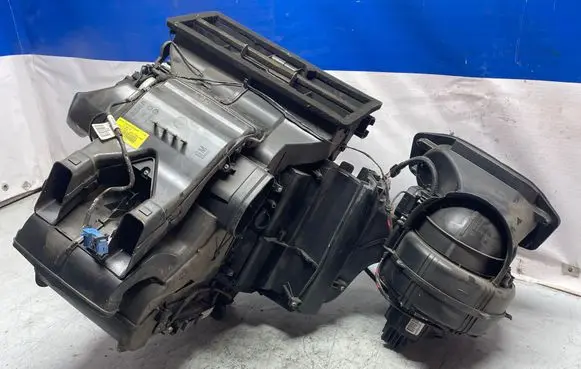 Opel Zafira B Interior heater climate box assembly 13142030