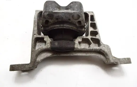 Ford Focus Engine mount bracket 3M516F012BJ 140082150