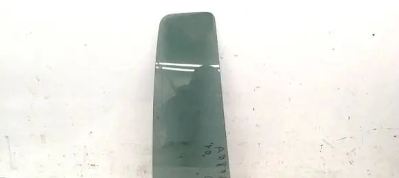 Opel Zafira A Rear vent window glass 43R007028 DOT35AS3M192
