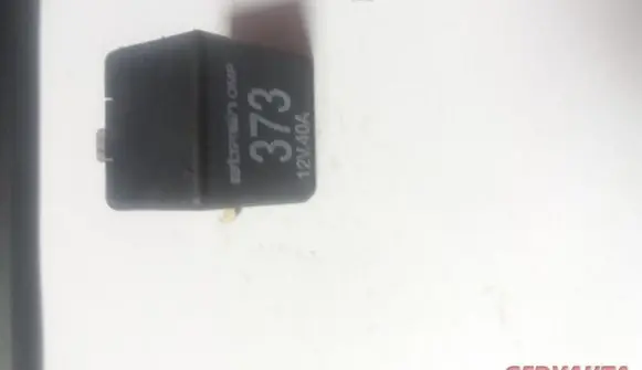Audi A6 S6 C5 4B Other relay 8D0951253A