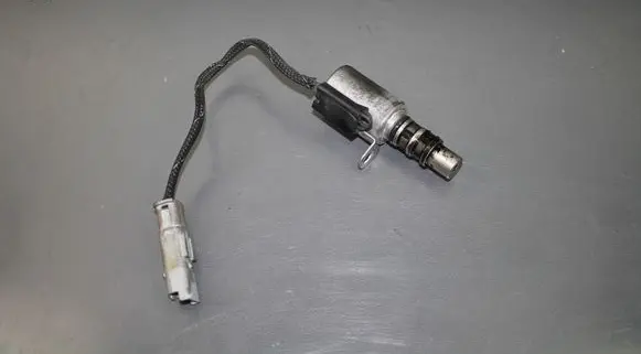 Ford Focus Camshaft vanos timing valve 0LXSP00343A SP00343A 0LX