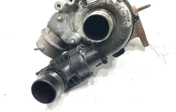 Opel Vivaro Turbo 54389700018