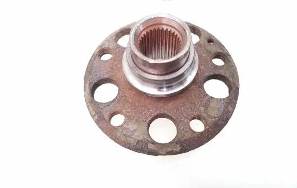 Mercedes-Benz CLA C117 X117 W117 Front wheel hub