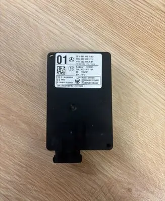 Mercedes-Benz E W213 Blind spot module A0009057502