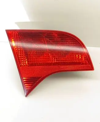 Audi A4 S4 B7 8E 8H Tailgate rear/tail lights 8E9945093A 484501 ULO749001