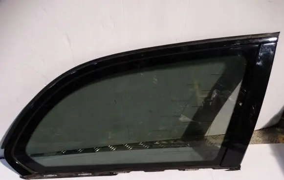 BMW 5 E60 E61 Sliding door window/glass 43R-002092AS3